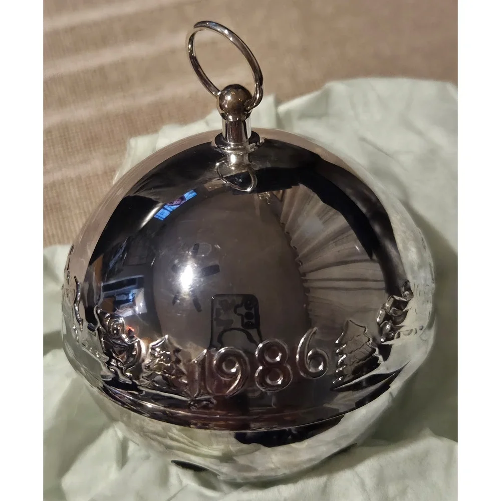 Wallace Silversmiths vintage wallace