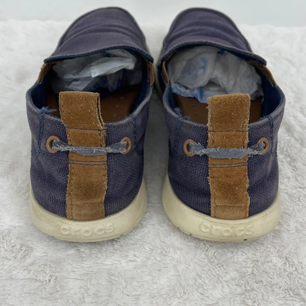 CROCS comfortable navy