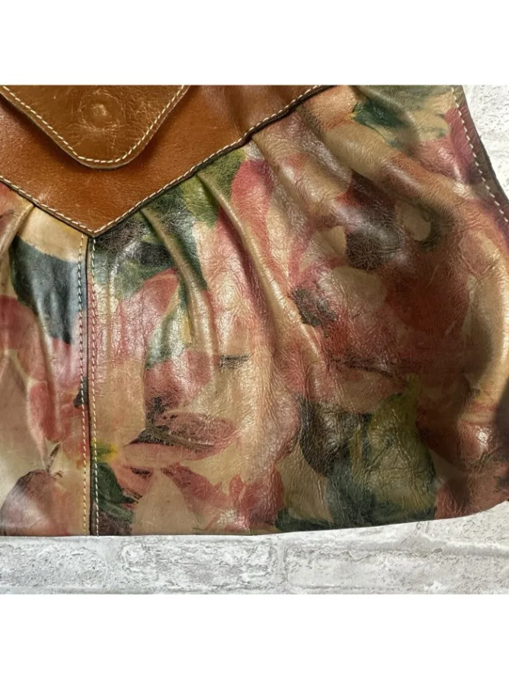 Patricia Nash Heritage Crackle Leather Floral Print Lione Twisted Handle Purse