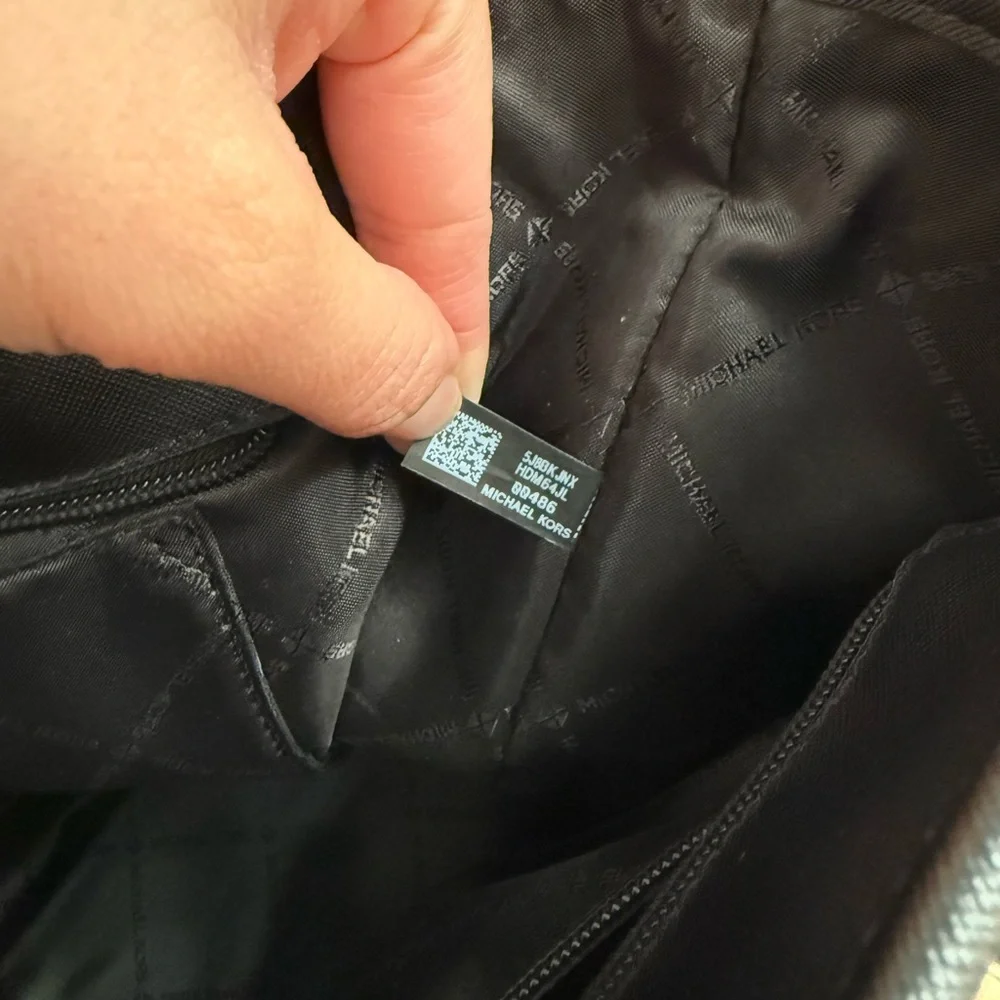 Michael Kors classic michael