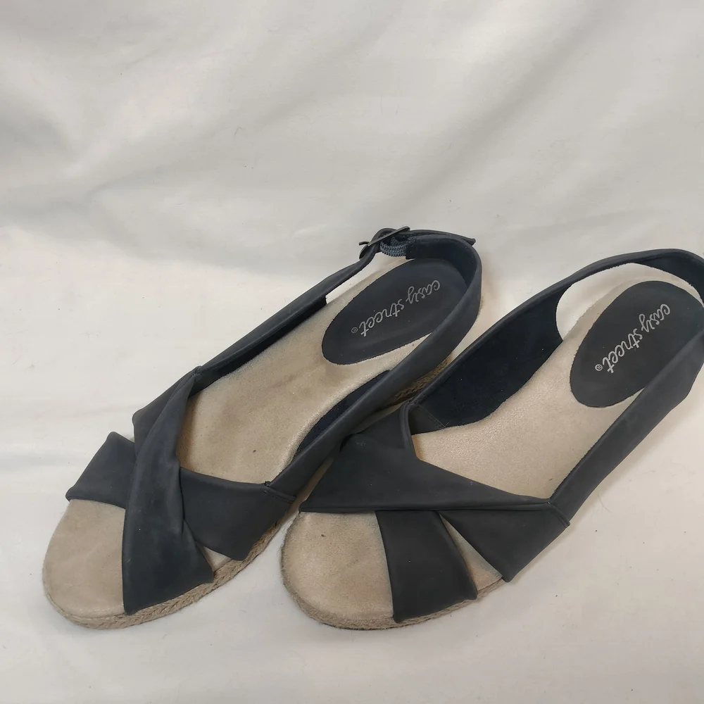 easy street maureen by