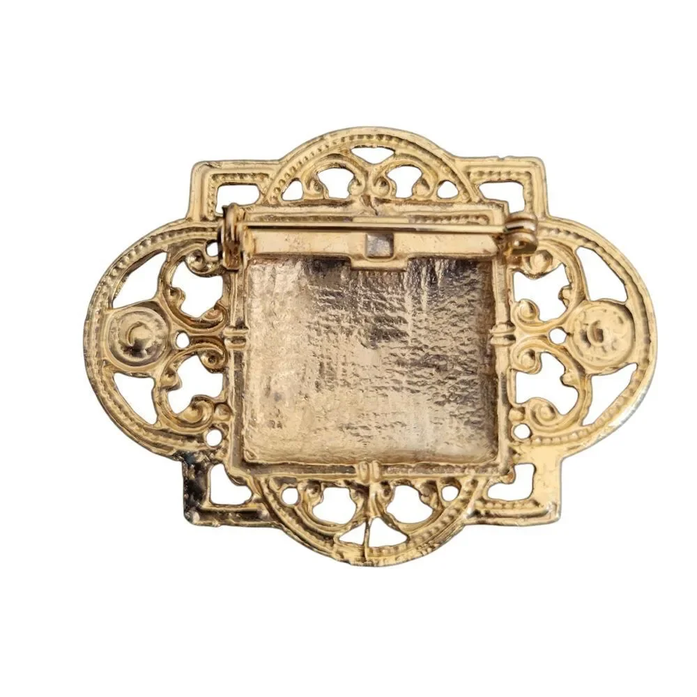 no markings elegant gold