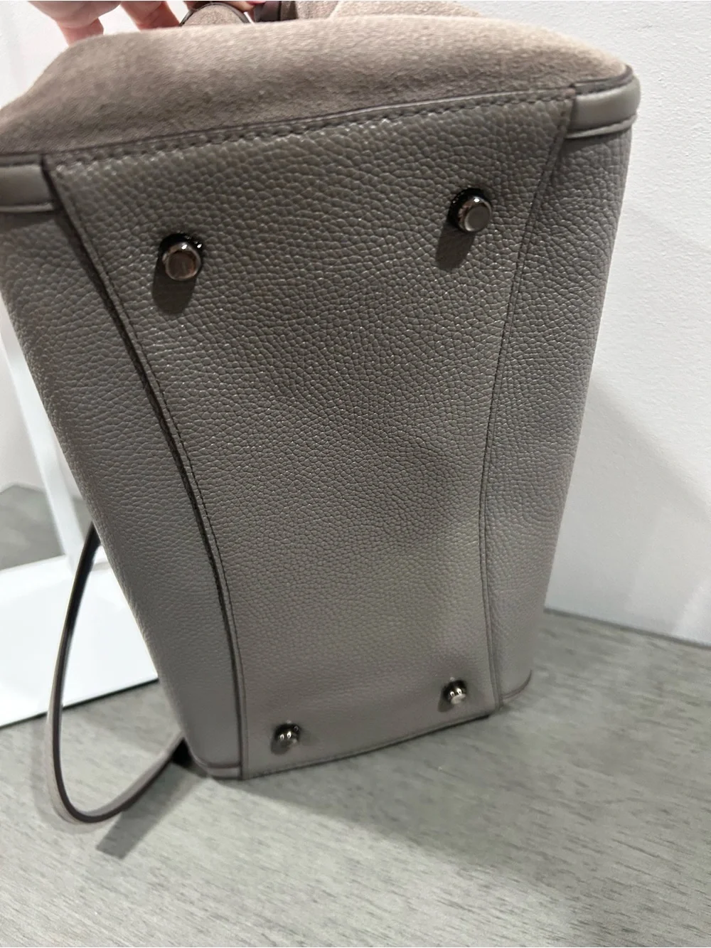 Coach timeless versatile design