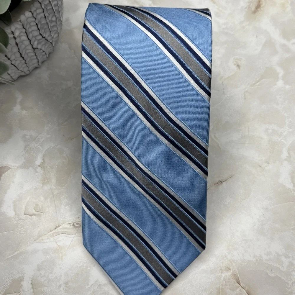 Brooks Brothers very good