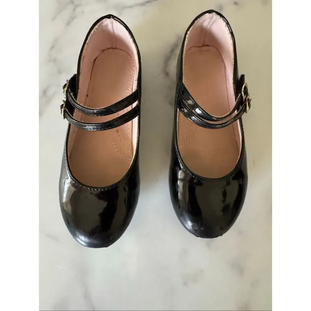 girls size 12 black glossy patent Mary Jane ballet shoes dressy small round toe
