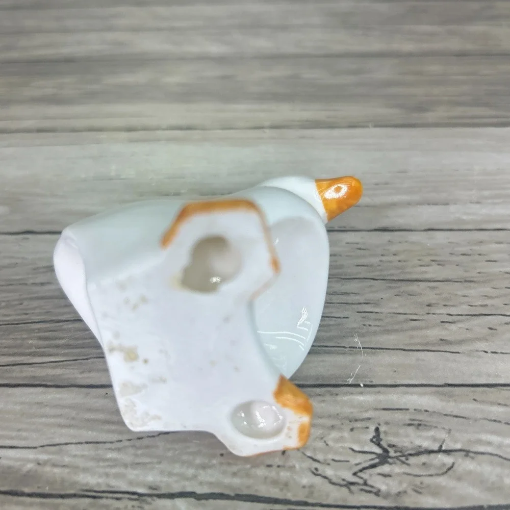 The Unbranded Brand vtg ceramic