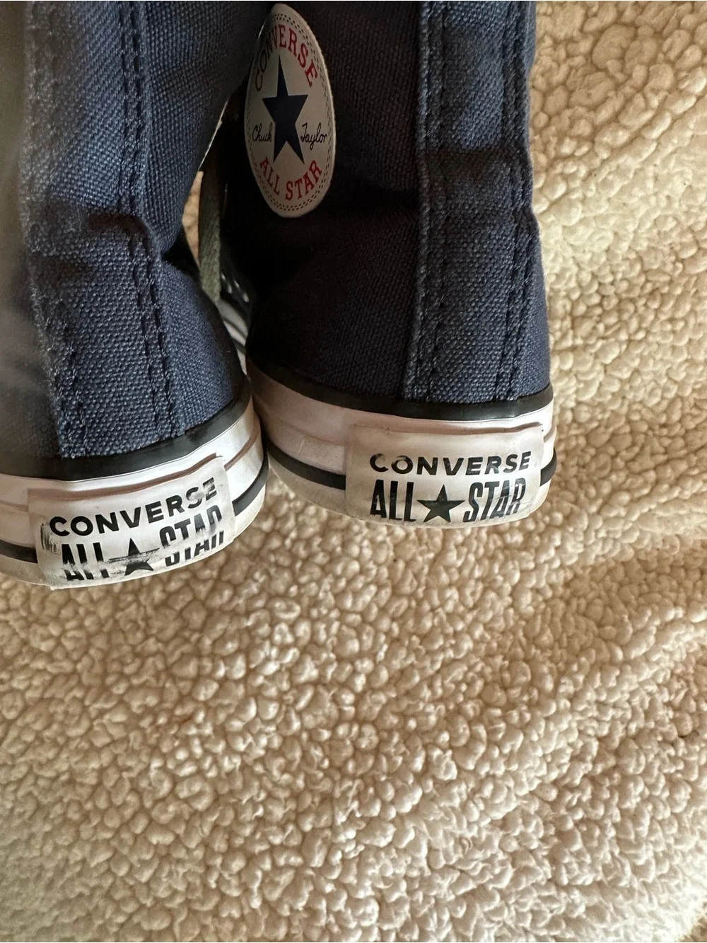 Converse youth low