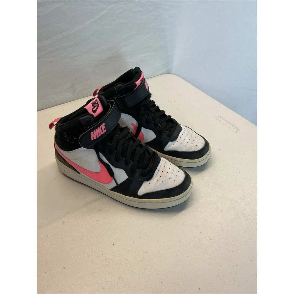 Nike Court Borough Mid 2  7Y ‎ BLACK AND PINK