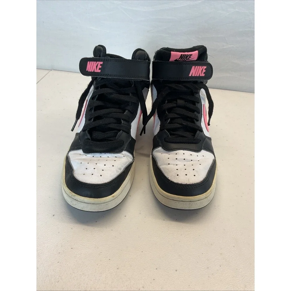 Nike gently used