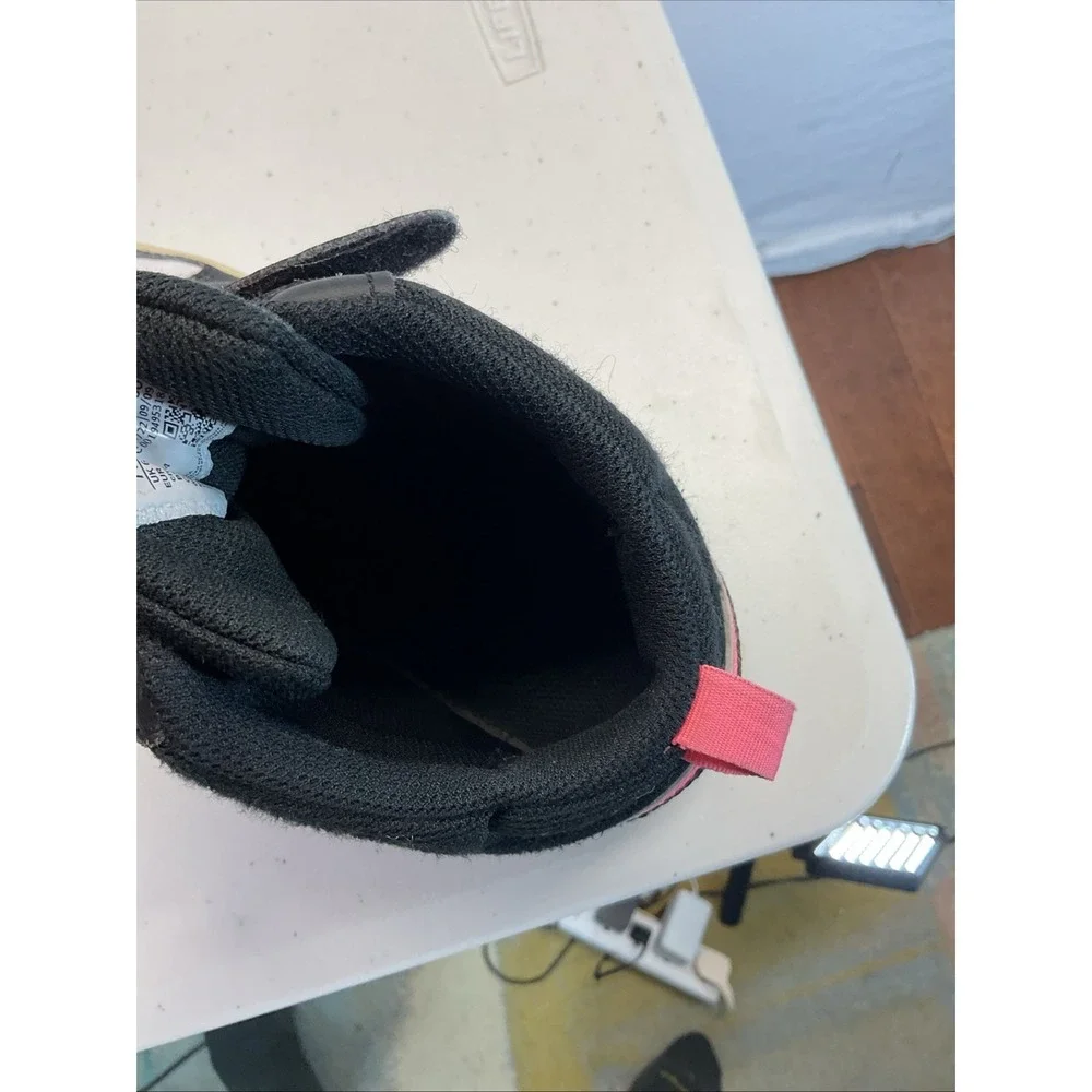 Nike gently used