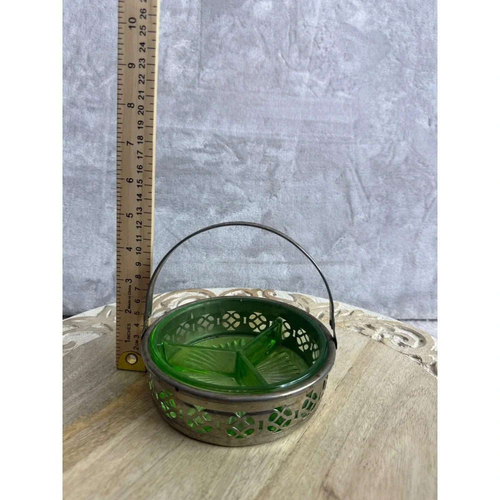 N/A vintage green