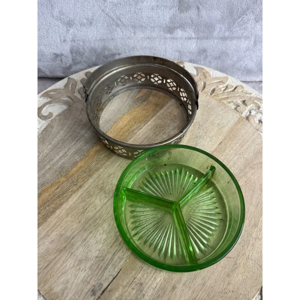 N/A vintage green