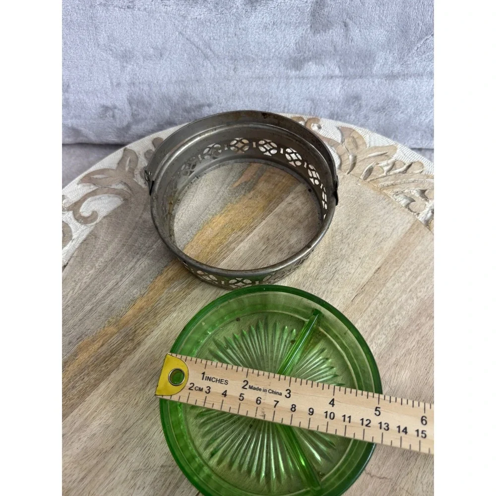 N/A vintage green
