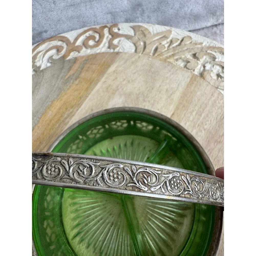 N/A vintage green