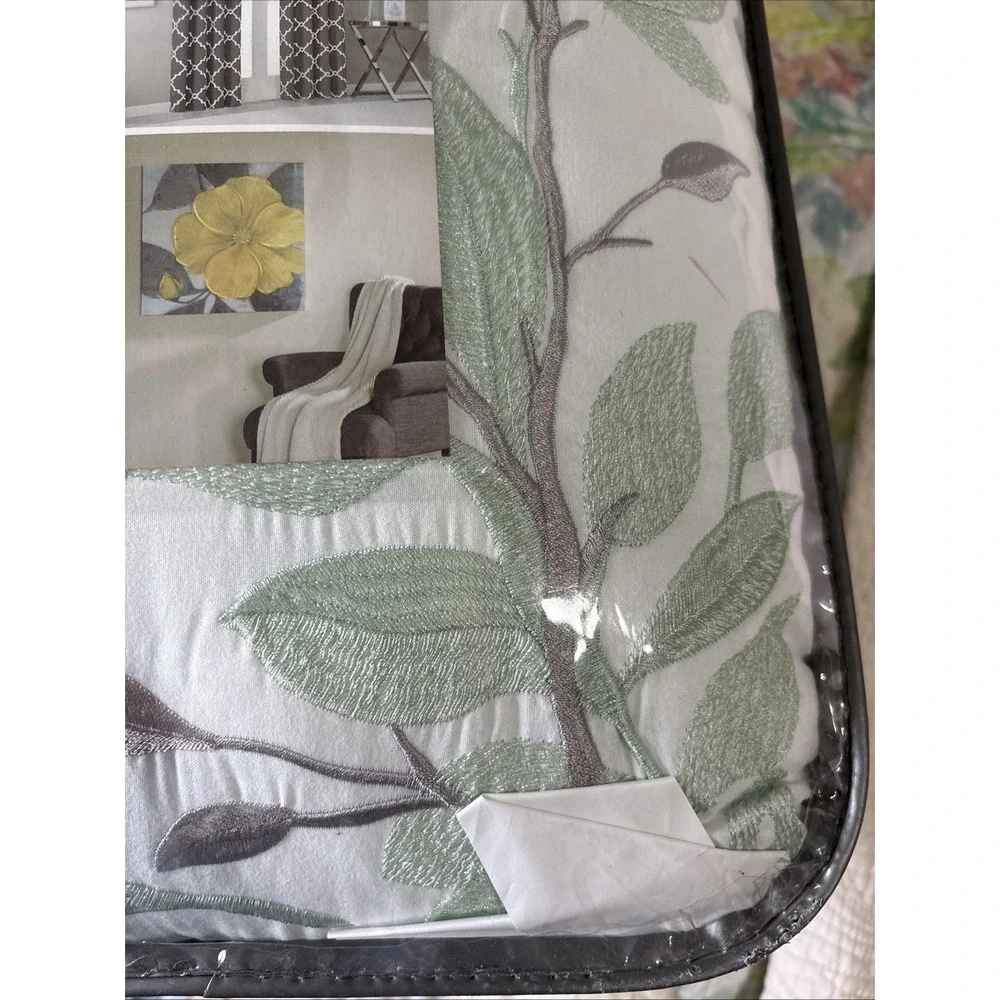 Madison Park Claire 6 Piece Daybed Cover Set 1 Bed Cover Bedskirt Pillow 3 Shams