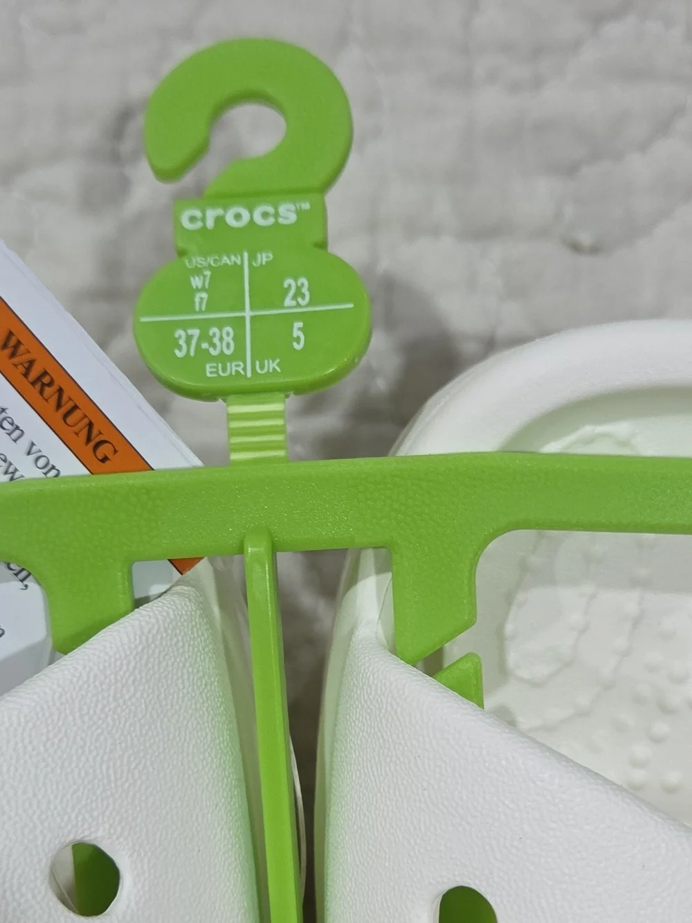 CROCS lightweight white