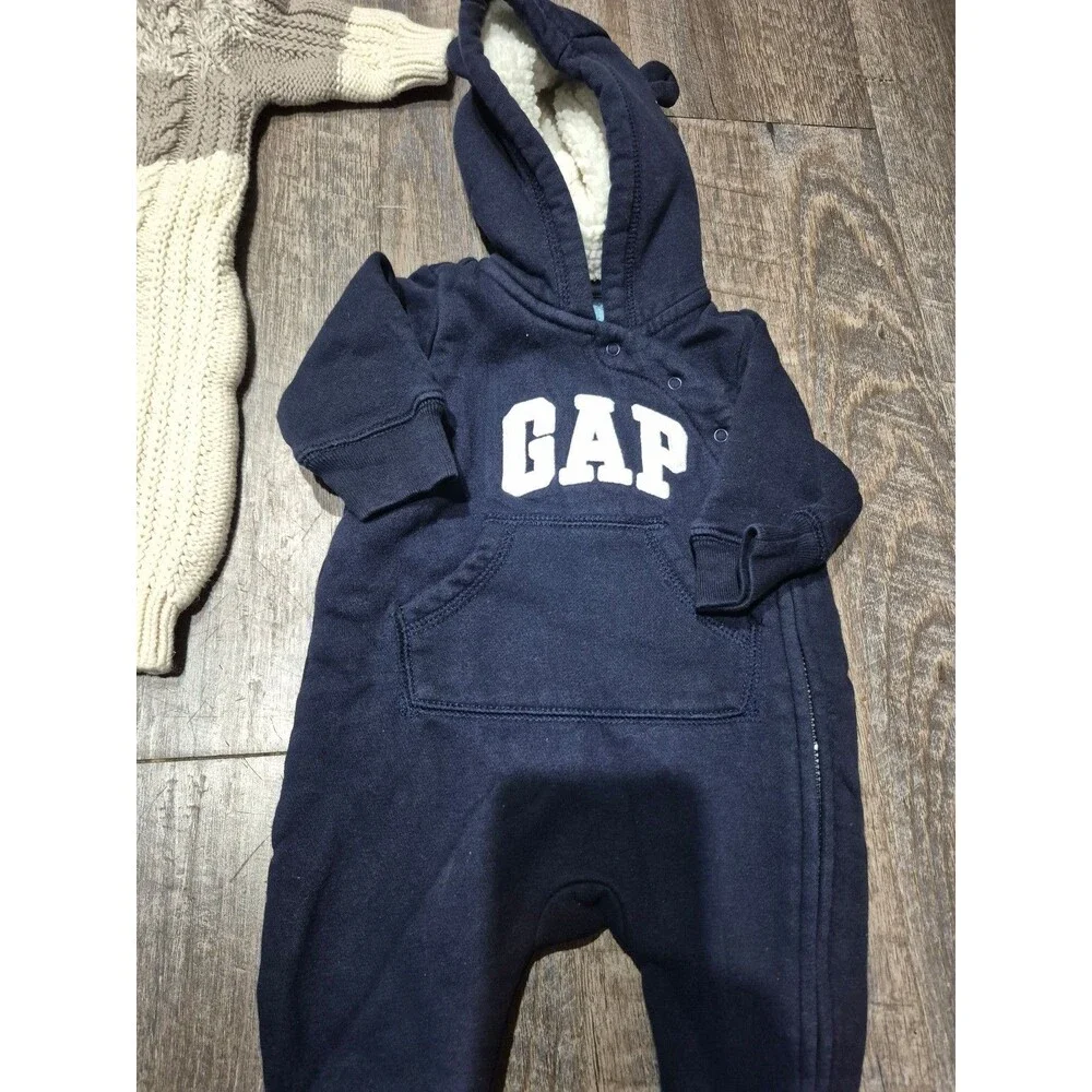 Carters retails $125