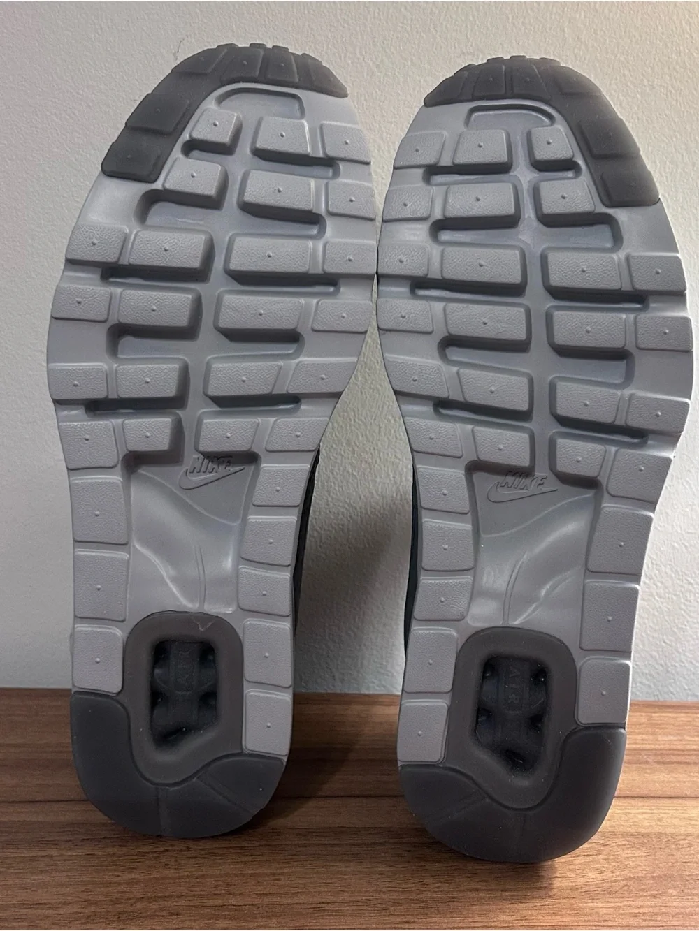 Nike box has