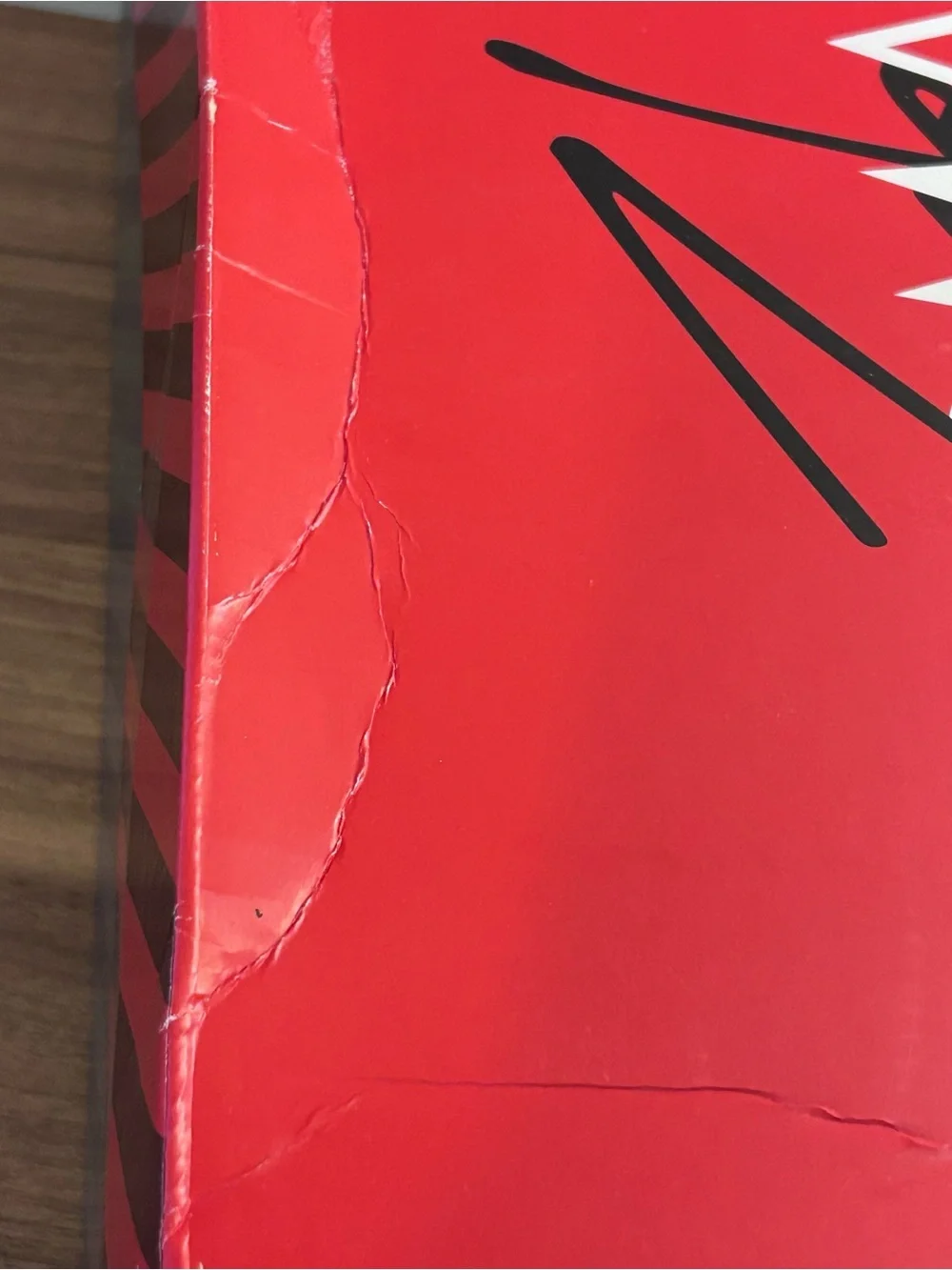 Nike box has