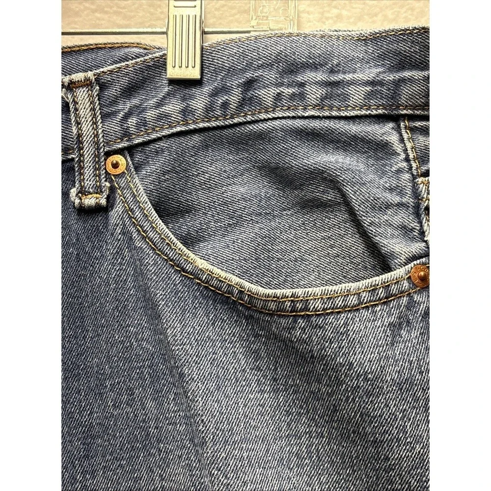 Levis levi 550