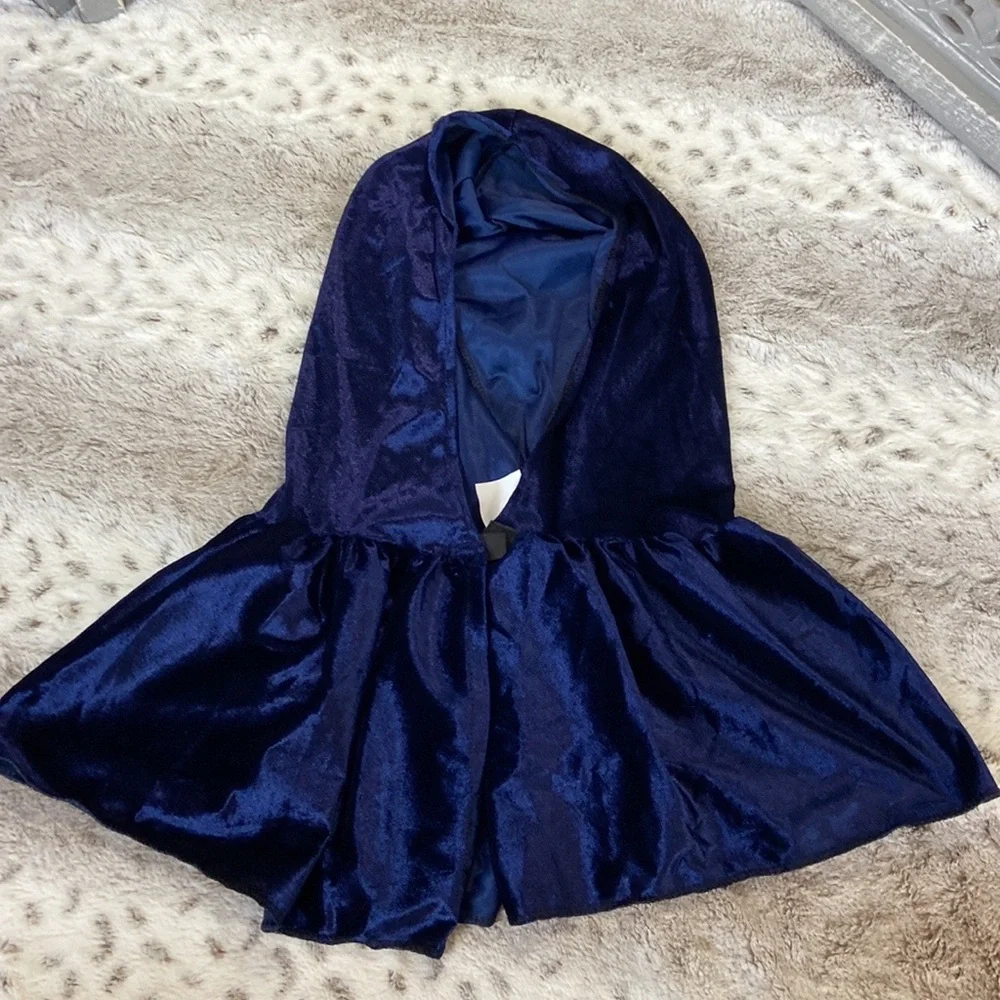 N/A nwt sapphire