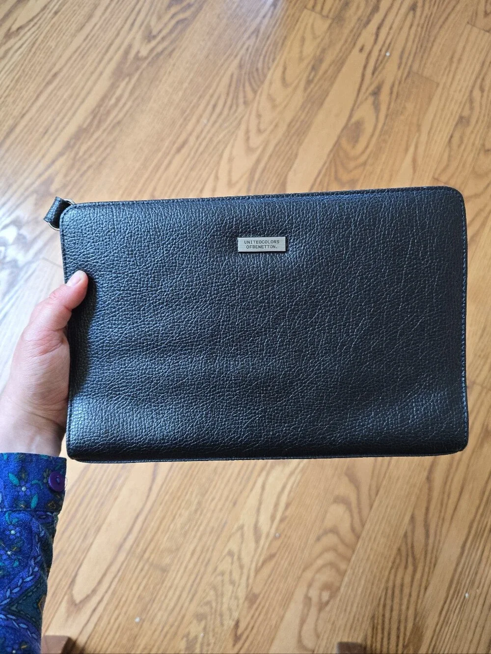 United Colors Of Benetton Black Pebbled Leather Zip Pouch Clutch