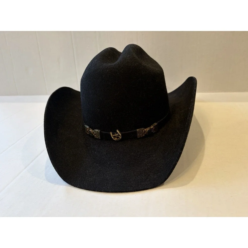Bullhide features adjustable it