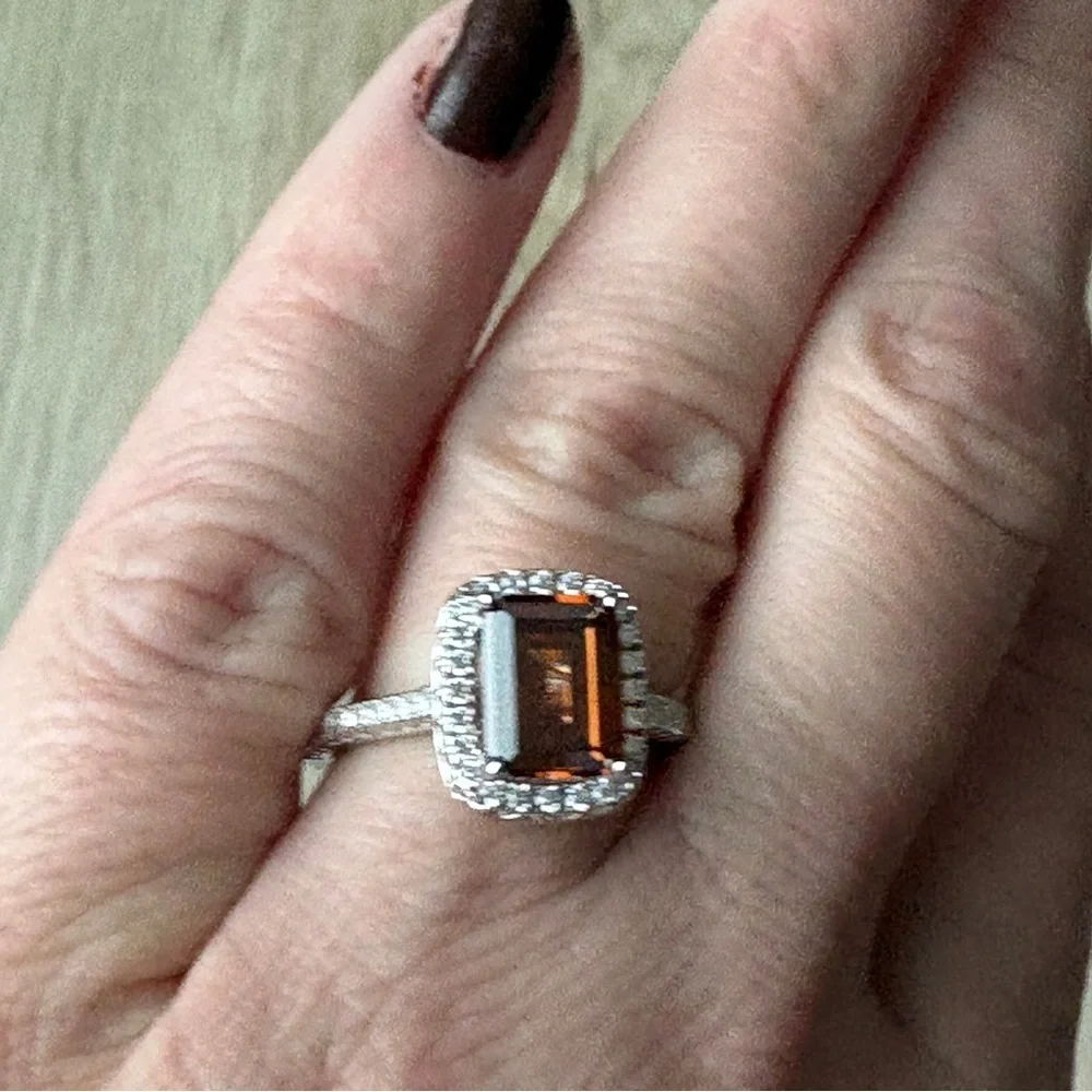 SUZY LEVIAN Sterling Silver Ascher Cut Brown CZ Ring Size 7