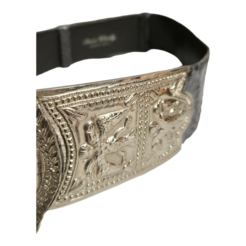 Judith Leiber good vintage