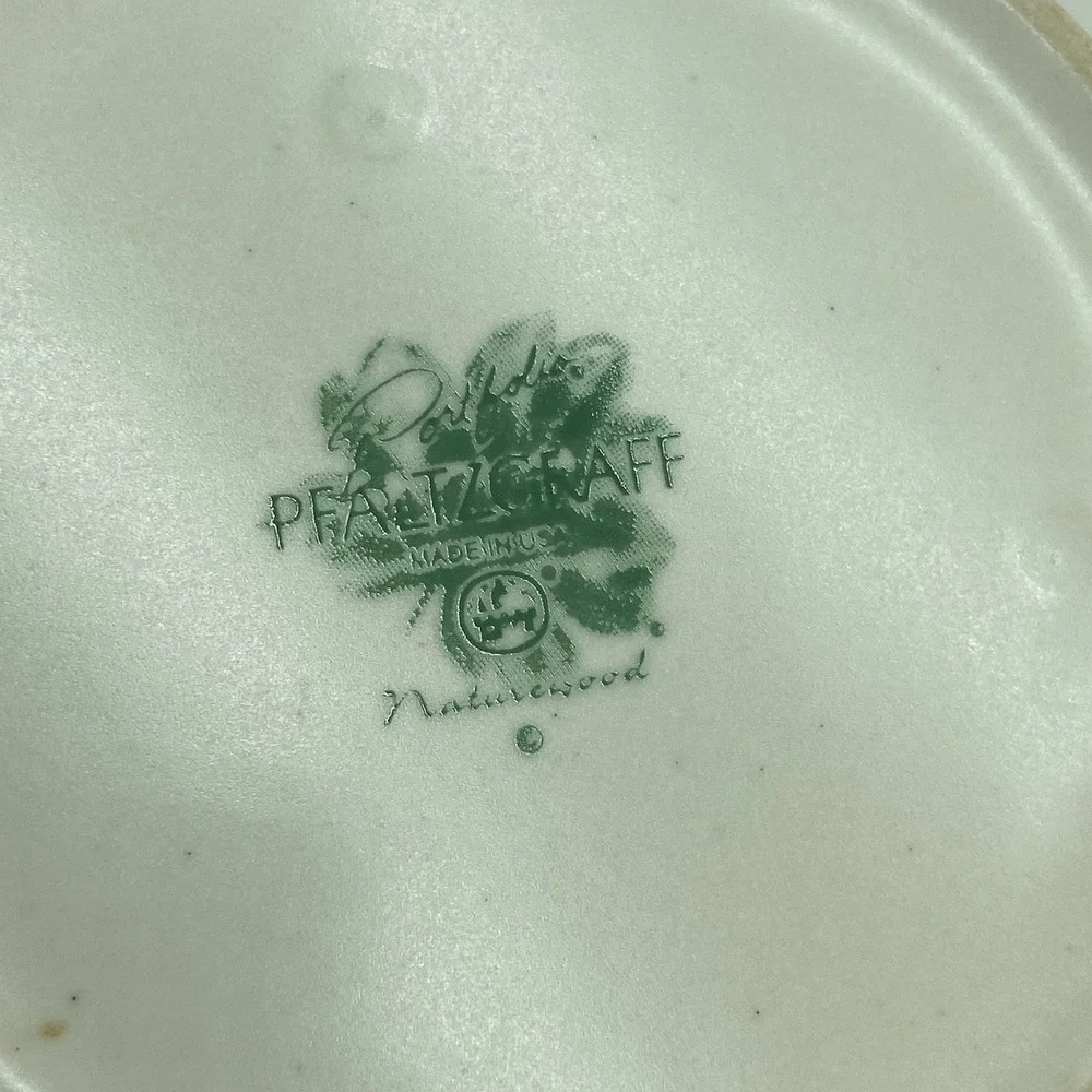 Pfaltzgraff four bowls chips