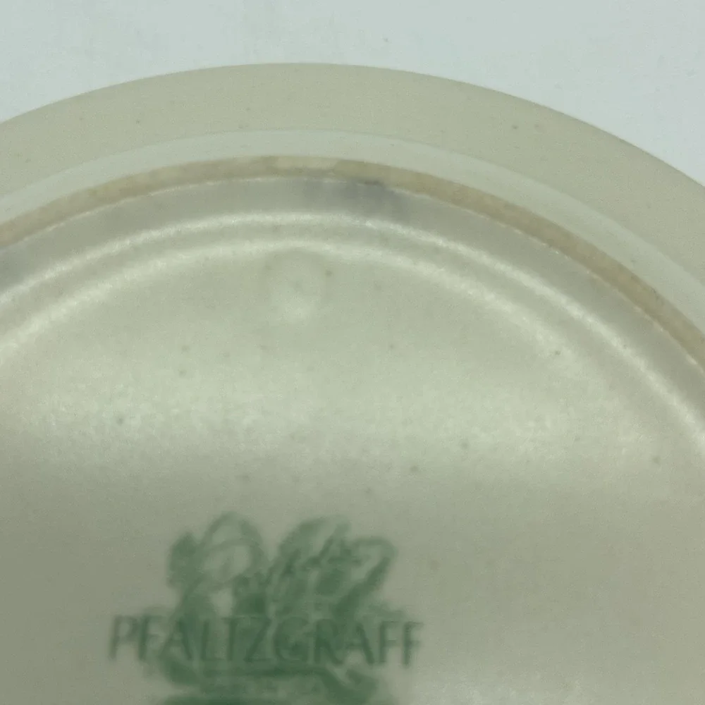 Pfaltzgraff cracks fast chips