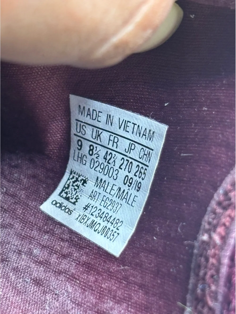 Adidas NMD_R1 maroon gum