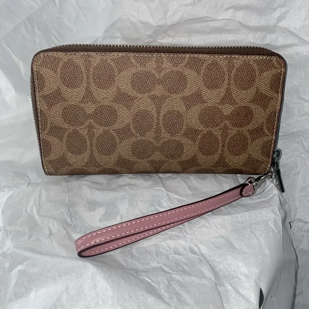 Coach long zip