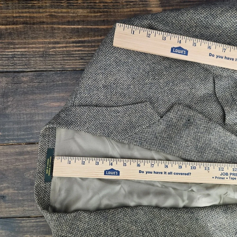 Men's Tweed Style Sport Coat Blazer Two Button Brown Wool Size 52R BIG