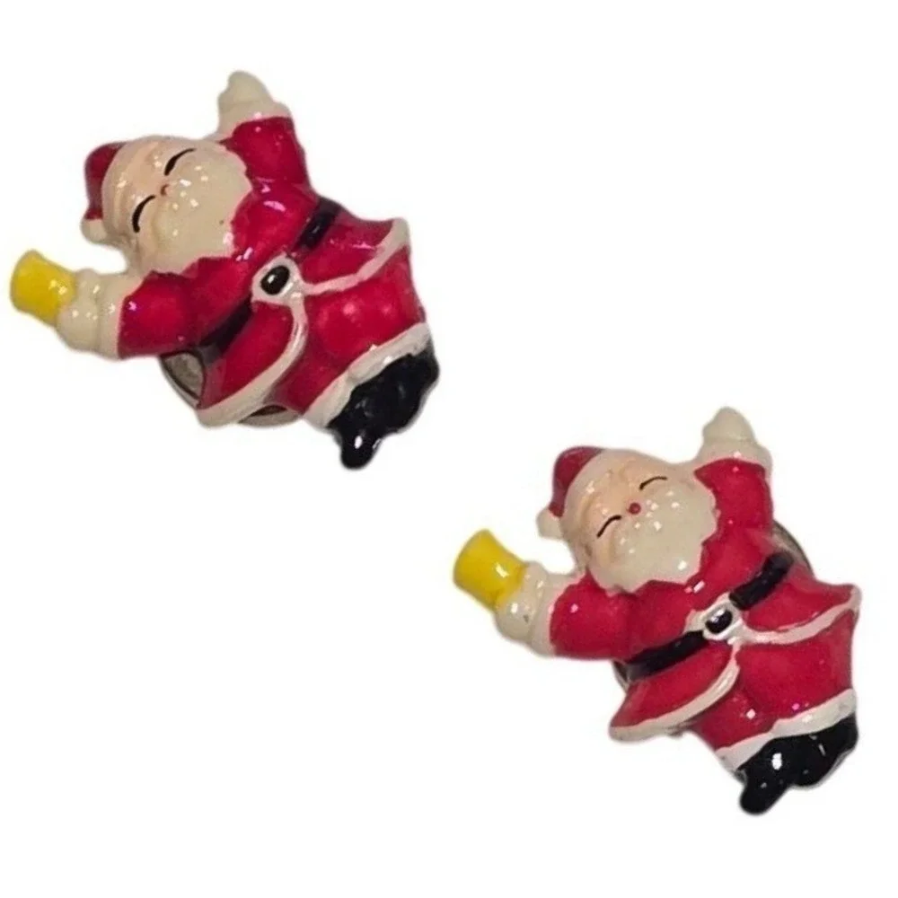 Lustre Fame holiday	 button