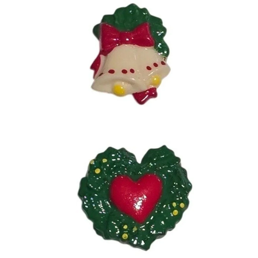 Lustre Fame holiday	 button