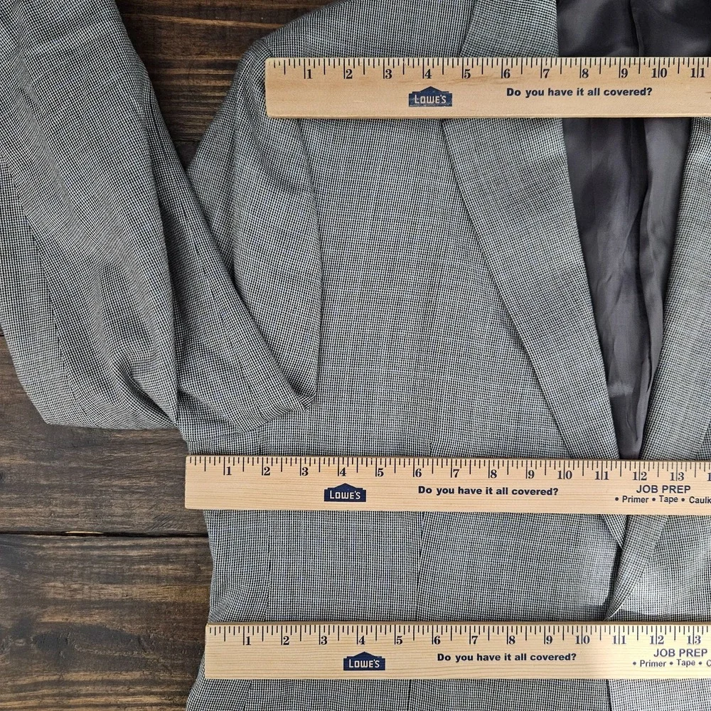 Lauren Ralph Lauren Men's Sport Coat Blazer Two Button Gray Plaid Silk Wool 46S