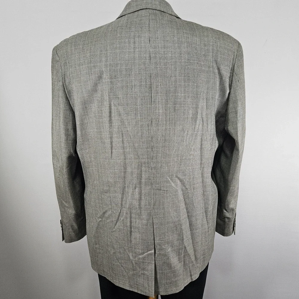 Lauren Ralph Lauren Men's Sport Coat Blazer Two Button Gray Plaid Silk Wool 46S