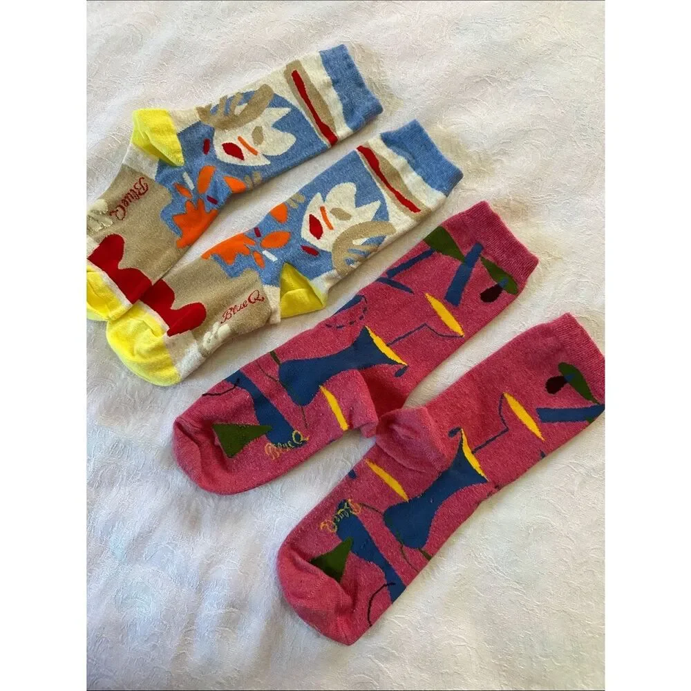 Blue Q Novelty Crew Socks  Bird Wine and Travel Designs