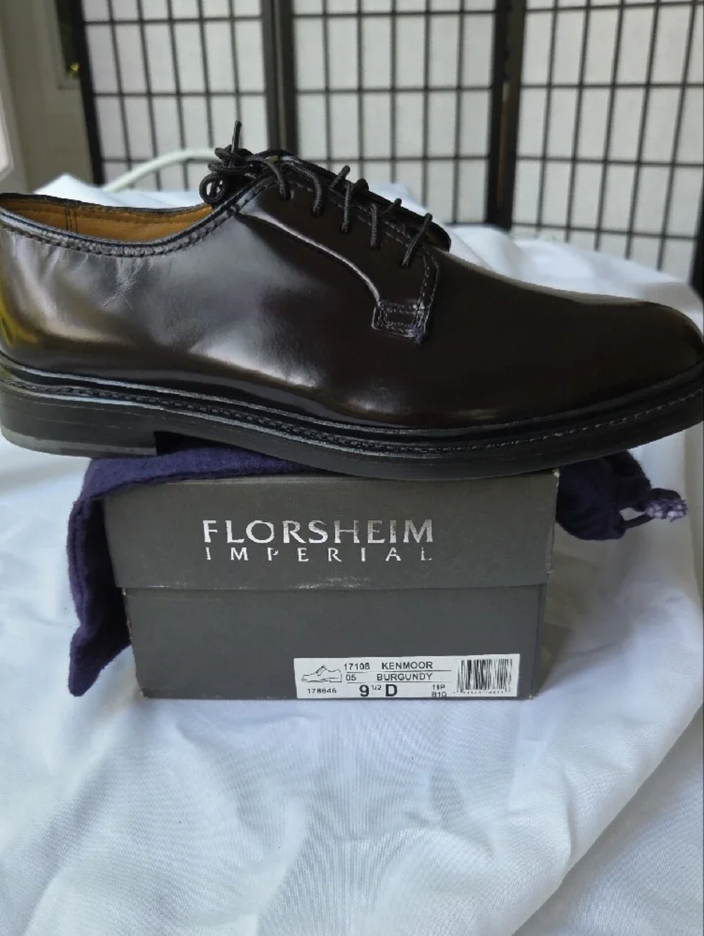 Florsheim Men's Leather Kenmoor in Deep Burgundy Never Worn