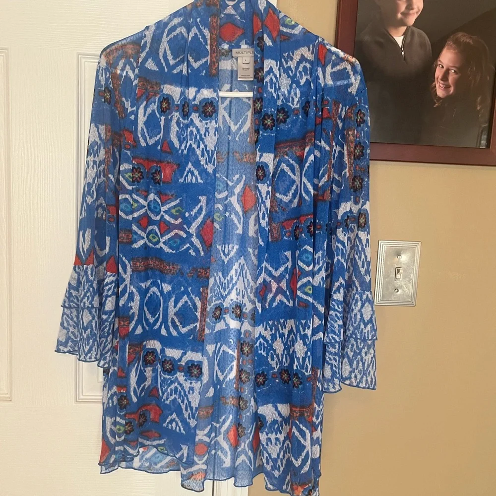 Multiples sheer floral