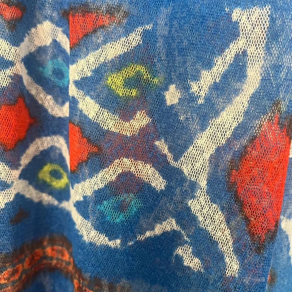 Multiples sheer floral
