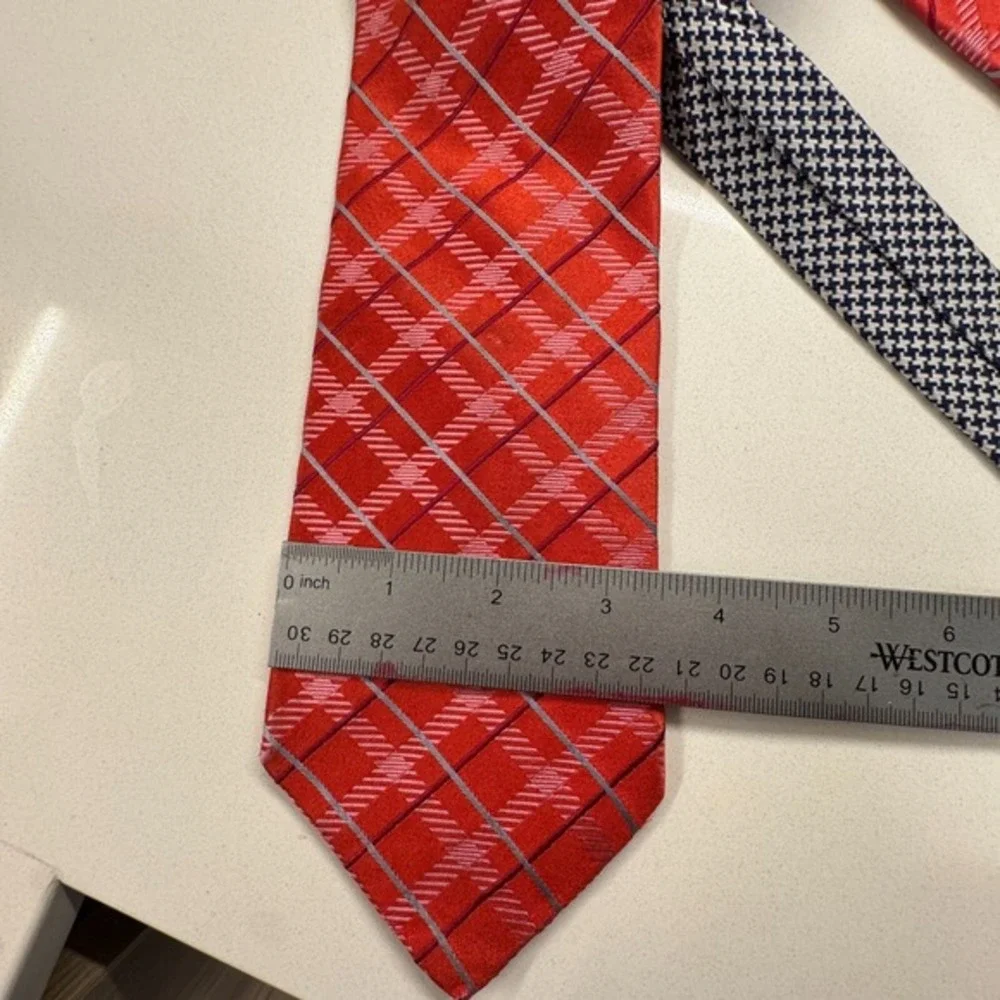Tommy Hilfiger please see