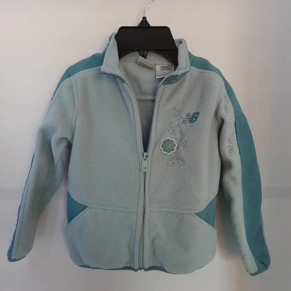 New Balance Girl's Size 6 Blue Floral Full Zip‎ Fleece Jacket