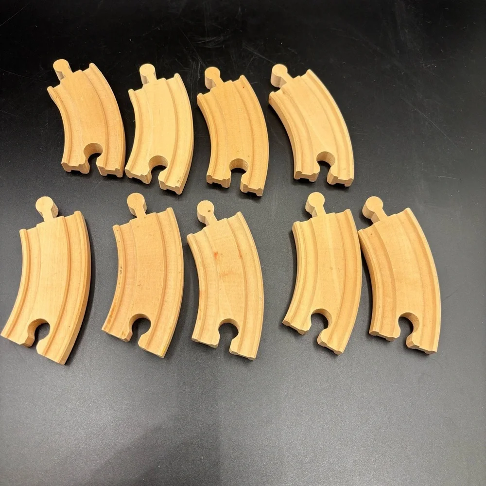Track Train Curved Wood Set Brio Thomas Toys R Us  Pieces‎ Lot of 9