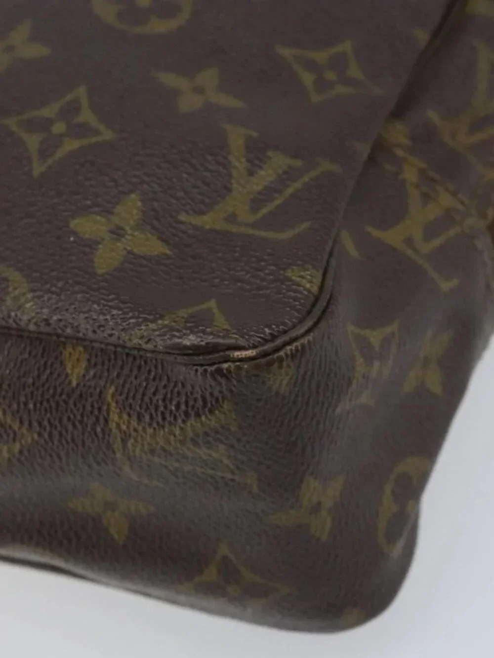 Louis Vuitton 	w11 old