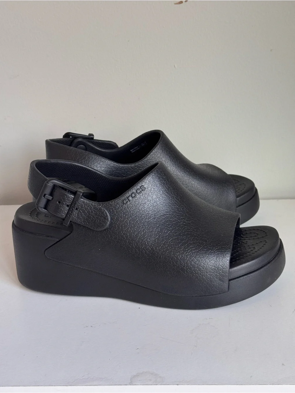 CROCS new fast