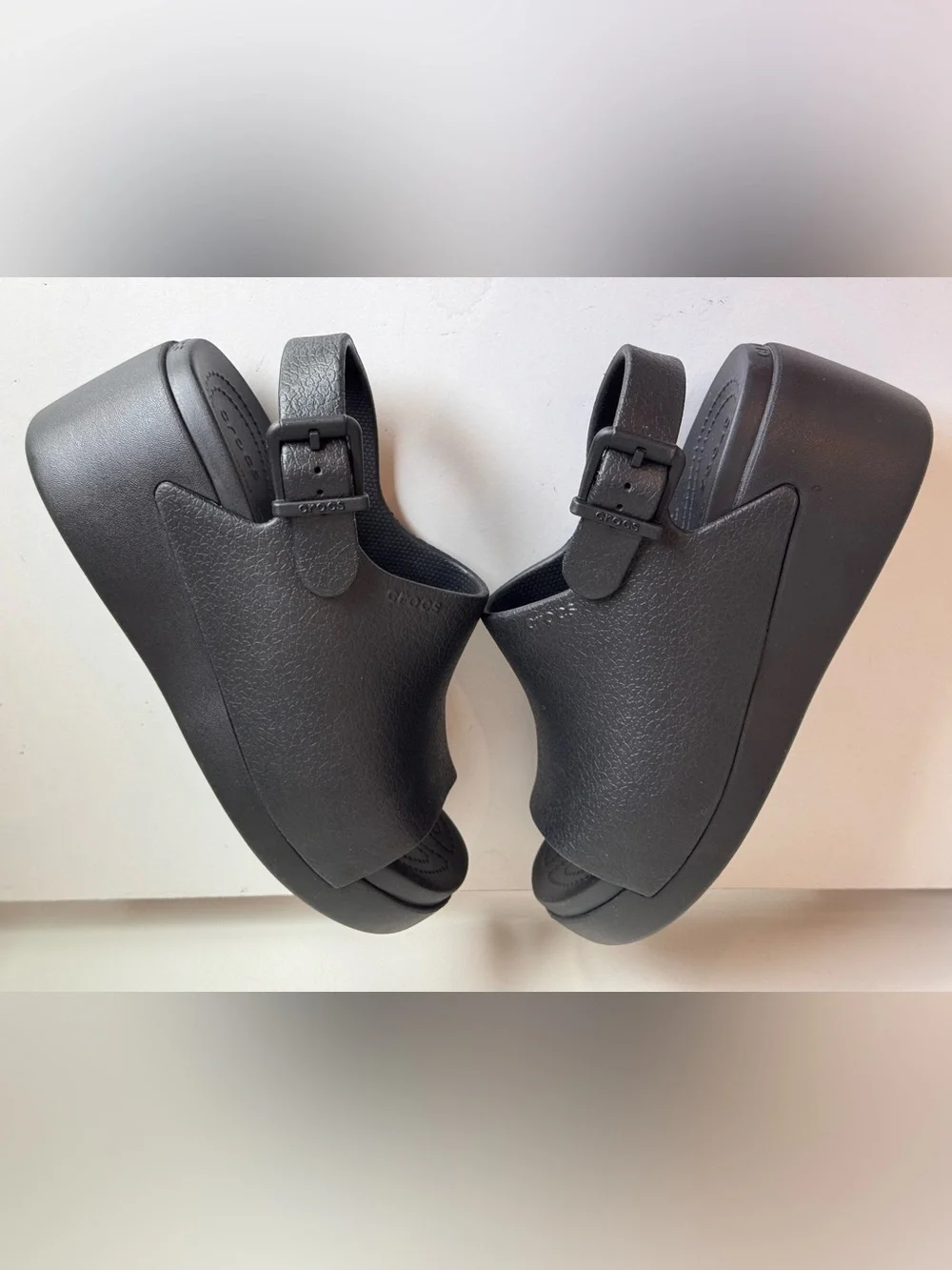 CROCS new fast