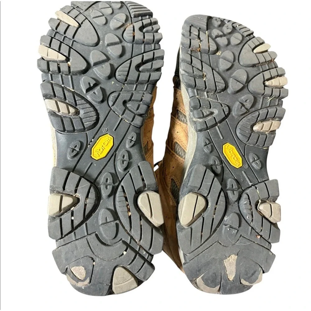 Merrell moab mid