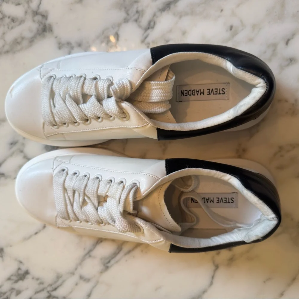 Steve Madden nwot steve